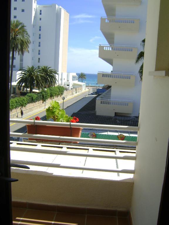 Saturno Otel Cala Millor  Oda fotoğraf